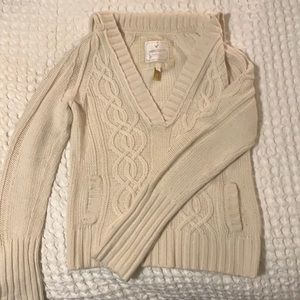 American Eagle sweater